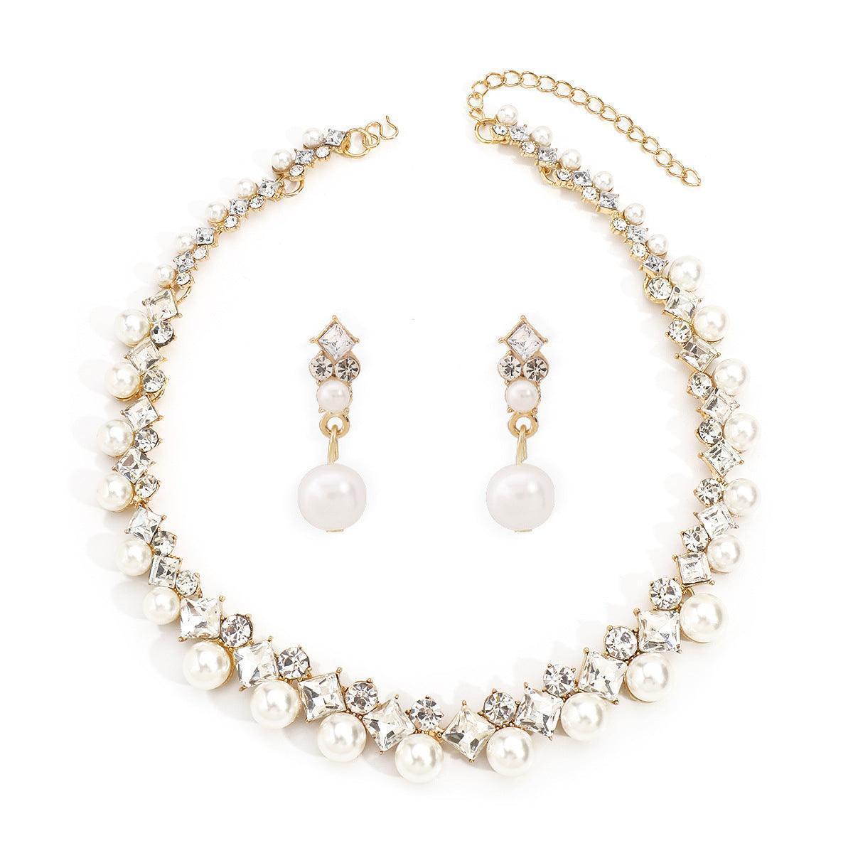 Elegant bridal  necklace earrings jewelry suit