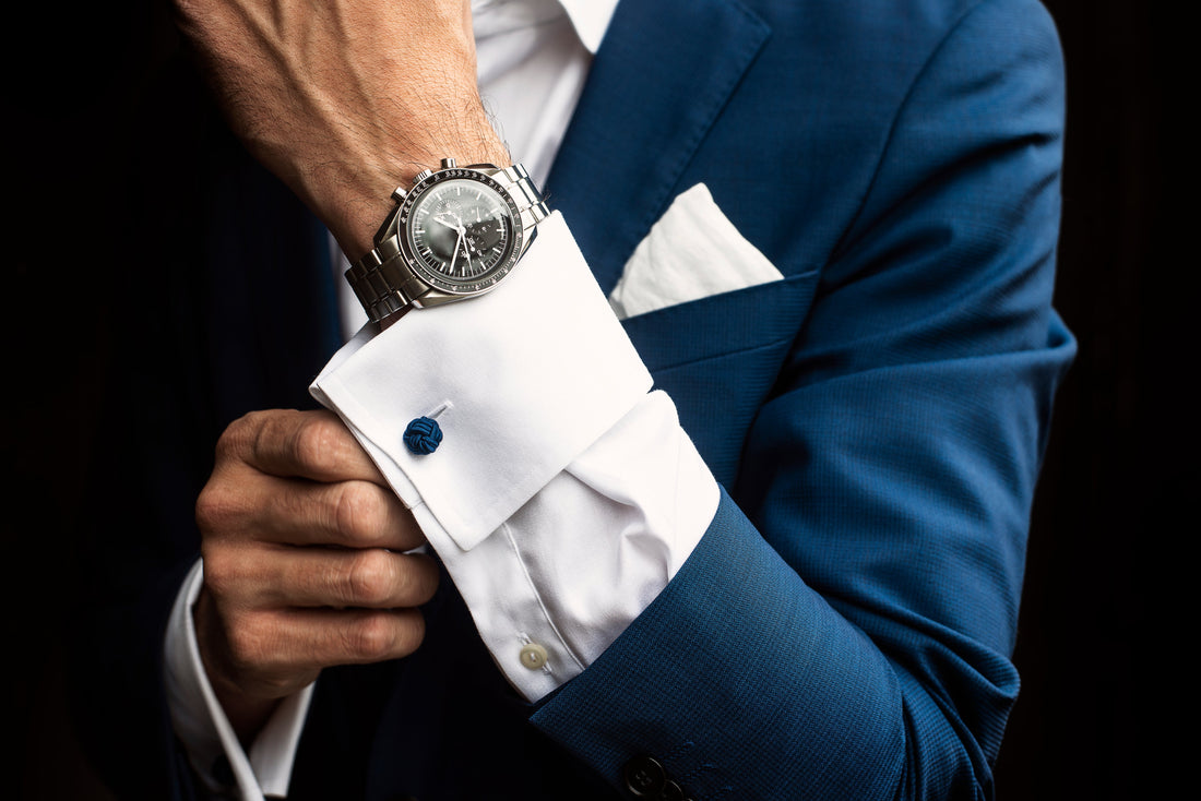 men watch
